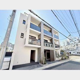 初台駅より徒歩2分 1階 築1年6ヶ月の賃貸物件
