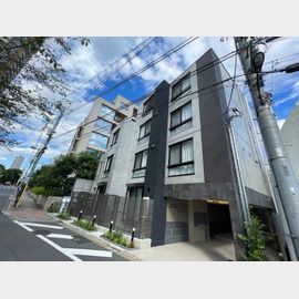 曙橋駅より徒歩4分 1階 築2年2ヶ月の賃貸物件