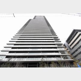 福島駅より徒歩7分 築5年 51階建の賃貸物件