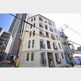 福島駅より徒歩10分 5階 築10年4ヶ月の賃貸物件