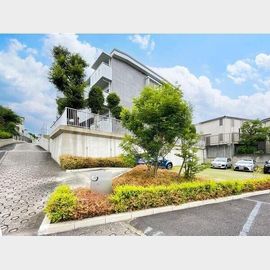 クレッセンド清水ヶ岡の賃貸物件