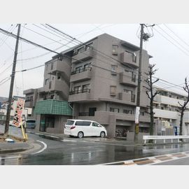 植田駅より徒歩33分 1階 築32年7ヶ月の賃貸物件