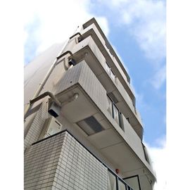 千歳烏山駅より徒歩12分 4階 築19年10ヶ月の賃貸物件