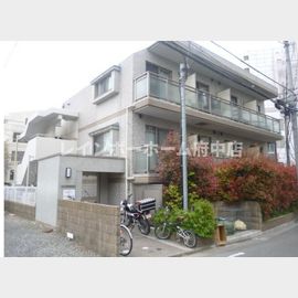 聖蹟桜ヶ丘駅より徒歩1分 1階 築20年11ヶ月の賃貸物件
