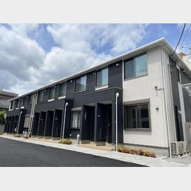 国領駅より徒歩9分 1階 築1年の賃貸物件