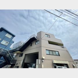 南林間駅より徒歩3分 築30年7ヶ月 3階建の賃貸物件