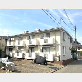 グランデュール高井戸 1階 築39年の賃貸物件