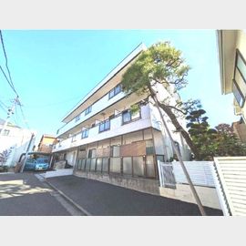 自由が丘駅より徒歩10分 1階 築35年7ヶ月の賃貸物件
