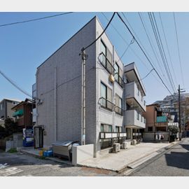 Doors方南町 3階 築37年7ヶ月の賃貸物件