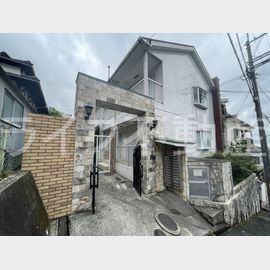 石切駅より徒歩8分 2階 築33年10ヶ月の賃貸物件