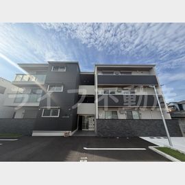 河内花園駅より徒歩15分 新築 3階建の賃貸物件
