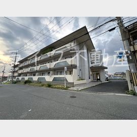 石切駅より徒歩13分 2階 築41年2ヶ月の賃貸物件