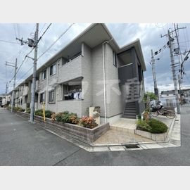 ｂｉｌｌｓ 2階 築9年7ヶ月の賃貸物件