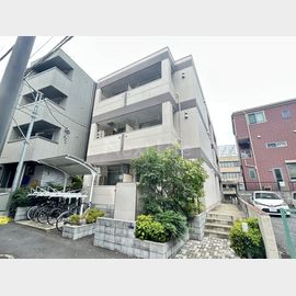 Ｒｅａｌｉｓｅｒ 3階 築6年の賃貸物件