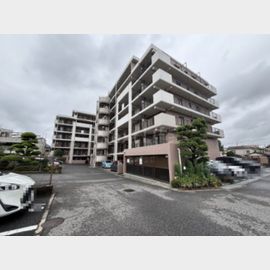 六実駅より徒歩3分 築33年 5階建の賃貸物件