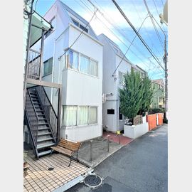 新中野駅より徒歩6分 3階 築42年1ヶ月の賃貸物件