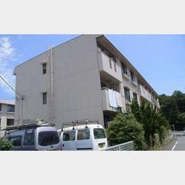 小作駅よりバス8分 2階 築34年3ヶ月の賃貸物件