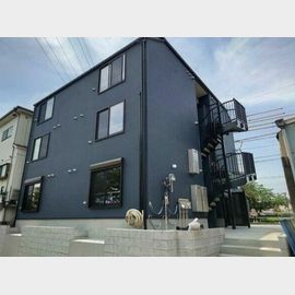 舎人駅より徒歩13分 3階 築2年8ヶ月の賃貸物件