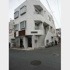 栄華ブリッジハウス 2階 築37年3ヶ月の賃貸物件