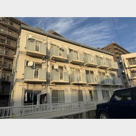 西新井駅より徒歩6分 3階 築37年6ヶ月の賃貸物件