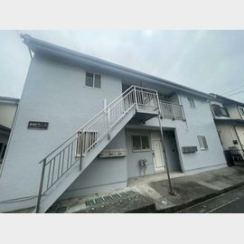 鶴ヶ島駅より徒歩7分 築36年7ヶ月 2階建の賃貸物件