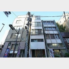 湯島駅より徒歩3分 5階 築65年の賃貸物件