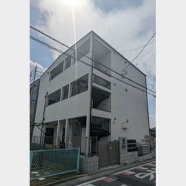 鴻巣駅より徒歩7分 3階 築2年の賃貸物件