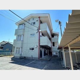 愛宕駅よりバス4分 築37年3ヶ月 3階建の賃貸物件