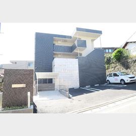 西鉄平尾駅より徒歩9分 3階 築4年4ヶ月の賃貸物件