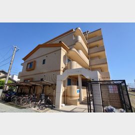 唐の原駅より徒歩6分 3階 築38年8ヶ月の賃貸物件